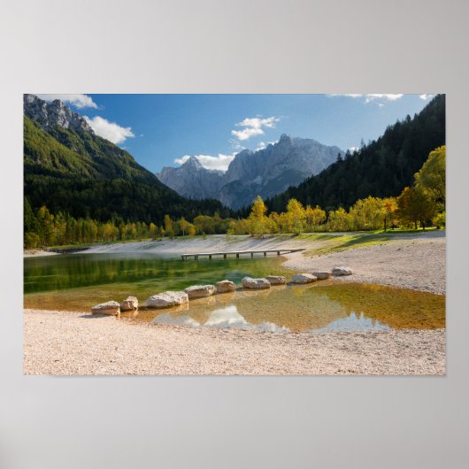 Jasna-meer in de Sloveense Alpen in herfst Poster (Voorkant)