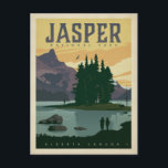 Jasper National Park, Alberta Canada Briefkaart<br><div class="desc">Anderson Design Group is een bekroonde illustratie- en ontwerpfirma in Nashville, Tennessee. Oprichter Joel Anderson leidt een team van getalenteerde artiesten naar creëer originele poster kunst die lijkt op klassieke prints van de jaren 20 tot de jaren 60.</div>