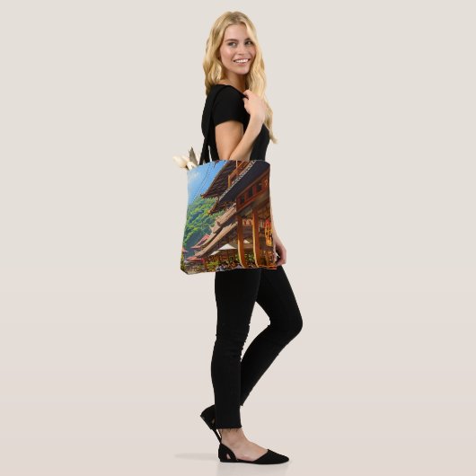Javaanse koffiehuis tote bag (Op model)