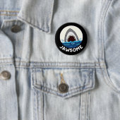 Jawsome Funny Shark Teeth Pun Dark BG Ronde Button 5,7 Cm (In situ)