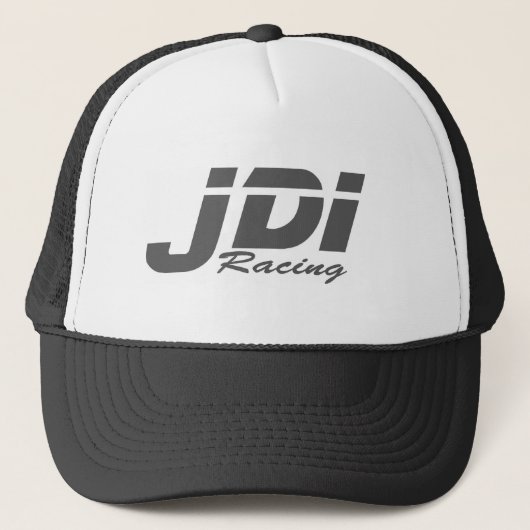 JDI Trucker Hat- Dark Grey Logo Pet (Voorkant)
