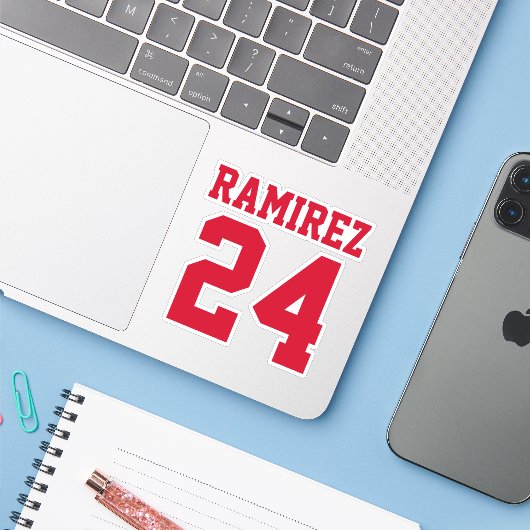 Je aangepaste Jersey nummer en afspeelnaam Sticker (Laptop met iPhone)