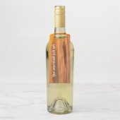 Je aangepaste tekstzonsopgang boven het mistroosti flessenhanger (Op fles)