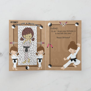 Je bent een-doolhof-ing meisjes karate Happy Birth Kaart