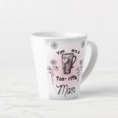 Je bent een geweldige moeder latte mok (Rechterhoek)