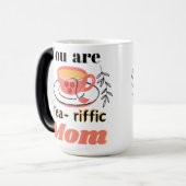 Je bent een transitorische moeder magische mok (Voorkant links)