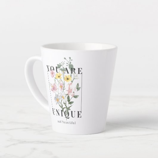 Je bent een unieke Floral Slogan Latte Mok (Linkerhoek)
