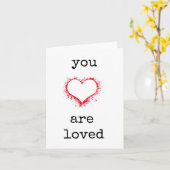 Je bent geliefd, rood hart, aanmoediging Kaart (Gele Bloem)