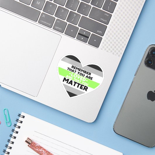 Je bent geliefd You matter (Agender vlag hart) Sticker (Laptop met iPhone)