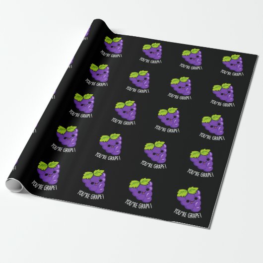 Je bent Grape Funny Fruit Pun Dark BG Cadeaupapier (Uitgerold)