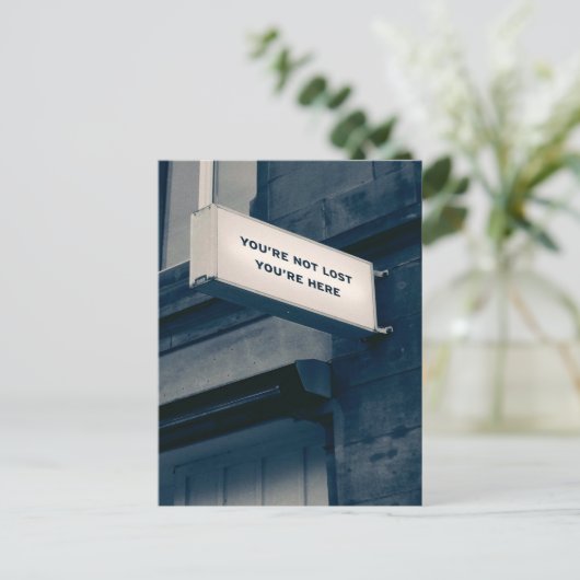 Je bent hier niet kwijt. briefkaart (Staand voorkant)