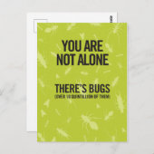 Je bent niet alleen. Er zijn Bugs. Joke gewoon omd Briefkaart (Voorkant / Achterkant)