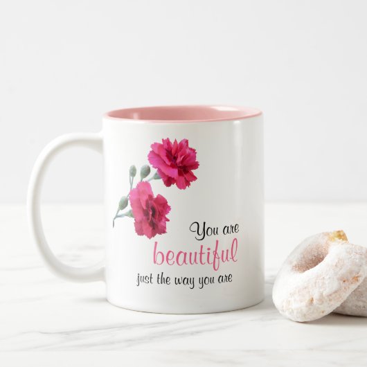 Je bent prachtig net zoals je roze bloem bent tweekleurige koffiemok (Met donut)