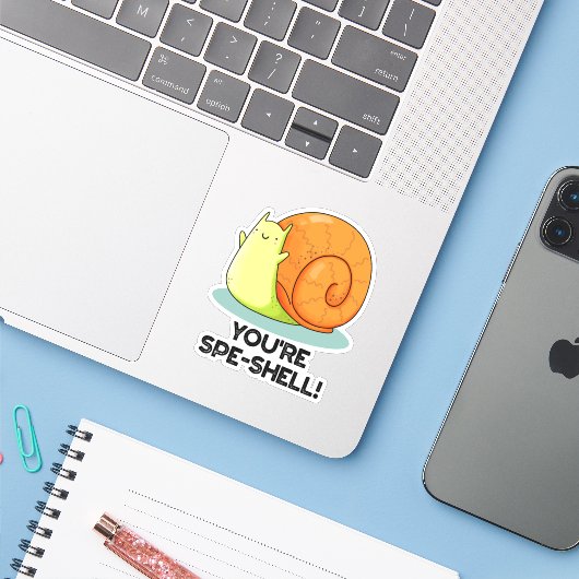 Je bent Spe-shell Grappige Slakkenlol Sticker (Laptop met iPhone)