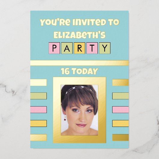 Je bent vandaag uitgenodigd op verjaardagsfeestje  folie uitnodiging (Voorkant)