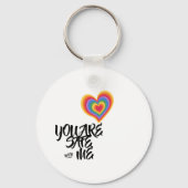 Je bent veilig bij mij LGBTQ Rainbow Pride Heart Sleutelhanger (Achterkant)