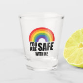 Je bent veilig bij mij LGBTQ Rainbow Pride Shot Glas (Voorkant)