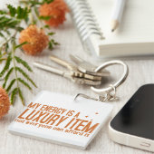 Je energie is een luxeartikel sleutelhanger (Voorkant Rechts)
