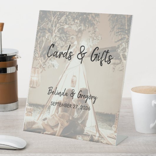 Je foto's met bruidskaarten en cadeaus reclamebord met voetstuk (Insitu)