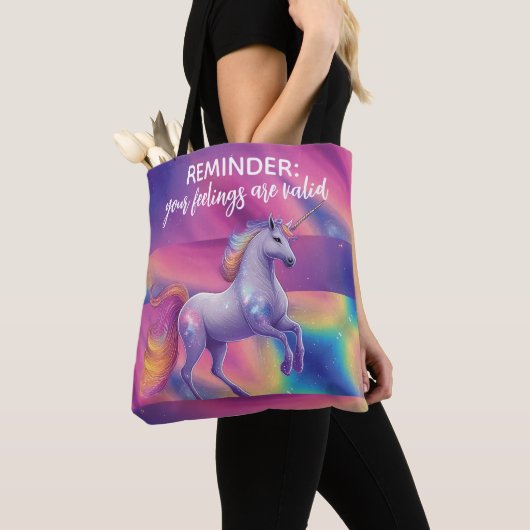 Je Gevoelens Zijn Geldig Regenboog Tie Dye Eenhoor Tote Bag (Dichtbij)