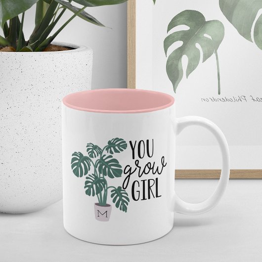 Je groeit meisje | Funny Monogram Plant Lovers Tweekleurige Koffiemok