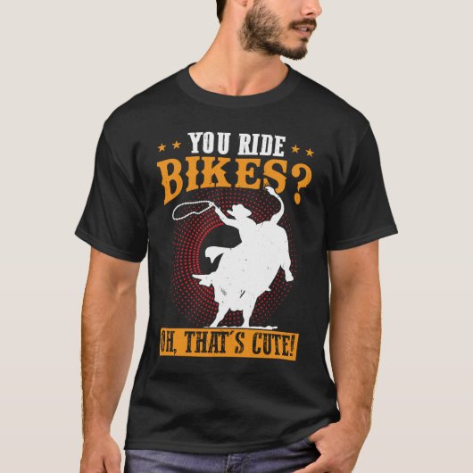 Je hebt de Bikes met Cute Bull Rider. T-shirt (Voorkant)