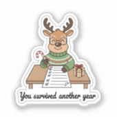 Je hebt weer een jaar overleefd Sticker – Knuffel (Voorkant)