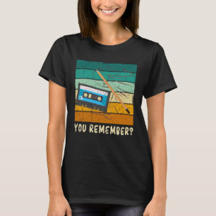 Je herinnert je muziekcassette en potlood t-shirt