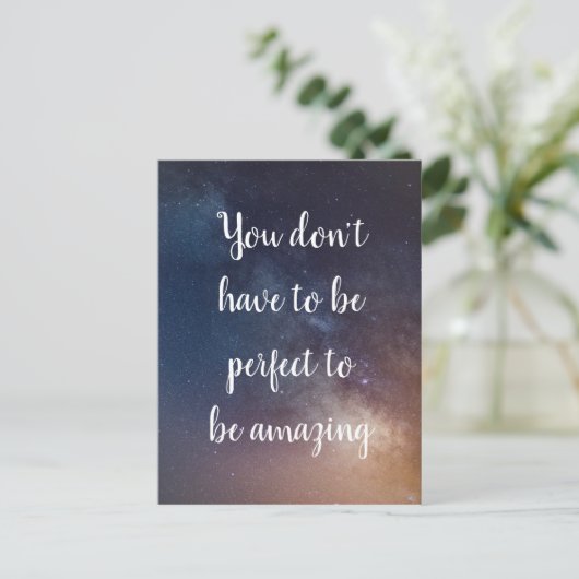 JE HOEFT NIET PERFECT TE ZIJN - Night Sky Quote Briefkaart (Staand voorkant)