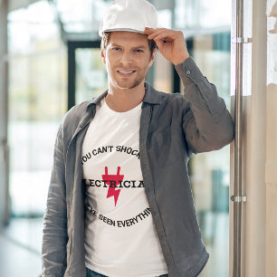 Je kunt een elektricien niet shockeren t-shirt