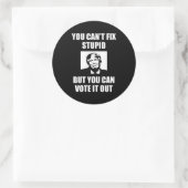 Je kunt geen grappige anti-Trump oplossen Ronde Sticker (Tas)