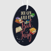 Je kunt me boekenfeiën noemen. ornament (voorkant)