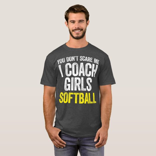 Je kunt me niet schelen dat ik Coach Girls Softbal T-shirt (Voorkant volledig)