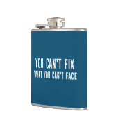 Je kunt niet repareren wat je niet kunt tegenkomen heupfles (Links)