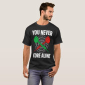 Je kunt nooit alleen kunstspeelspel spelen 2 t-shirt (Voorkant volledig)