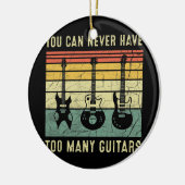 Je kunt nooit te veel gitaren hebben keramisch ornament (Links)