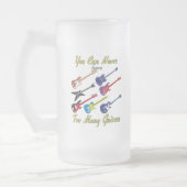 Je kunt nooit te veel gitaren hebben - voorgevelde matglas bierpul (Links)