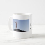 Je leven is een voorval koffiemok (Voorkant links)