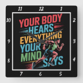 Je lichaam hoort de geest zegt Runner Vierkante Klok (Voorkant)