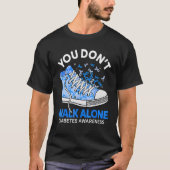 Je loopt niet alleen blauwe schoenen, lintje-diabe t-shirt (Voorkant)
