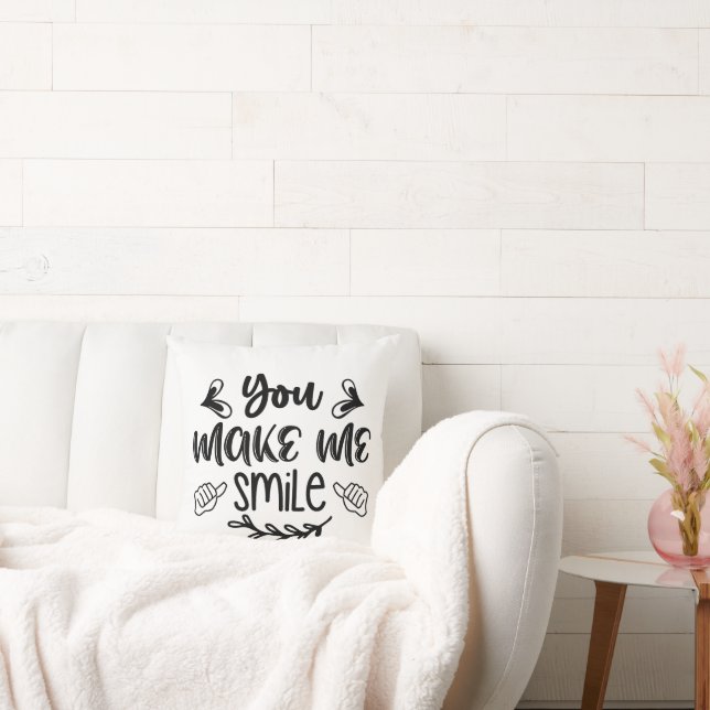 Je maakt me glimlachen kussen (Bank)