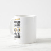 Je moeder belde je om je te verlaten. koffiemok (Voorkant links)