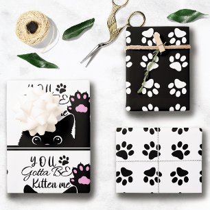 Je moet me de grappige kat-patroondag zijn. inpakpapier vel