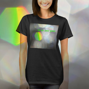 Je Ne Sais Quoi Chic Dazzling T-Shirt