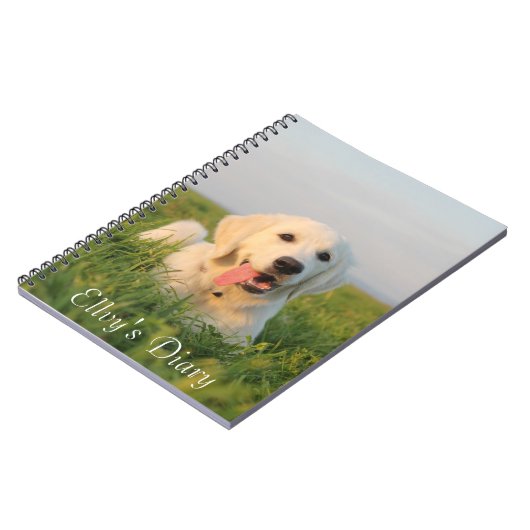 Je schattige puppy op een spirituele laptop notitieboek (Linkerzijde)