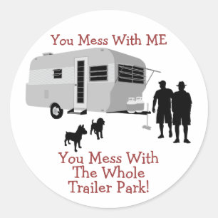 ... Je slaat met de stickers van het hele Trailer