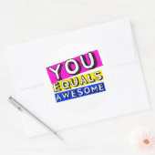 Je staat gelijk aan Geweldige ticker Ronde Sticker (Envelop)