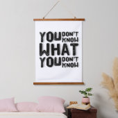 Je weet niet wat je niet weet hangend wandkleed (Slaapkamer)