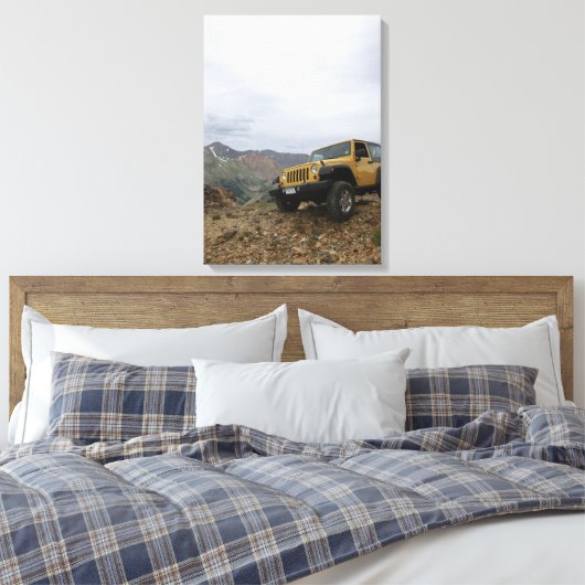 Jeep geel rubicon bergdoek canvas afdruk (Insitu (Slaapkamer))
