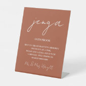 Jenga Guestbook Terracotta Minimalistisch Script Reclamebord Met Voetstuk (Voorkant)